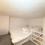 Kosciuszki Lavish With Mezzanine By Bookinghost *