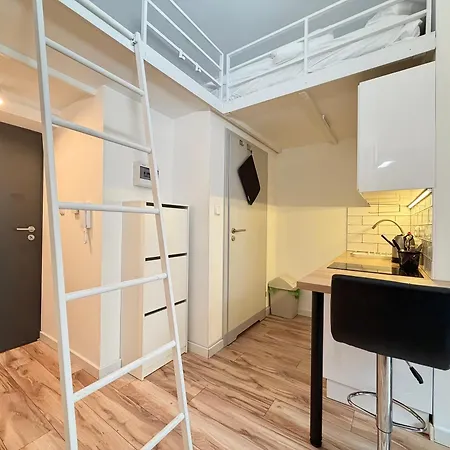 Kosciuszki Lavish With Mezzanine By Bookinghost Apartmán *