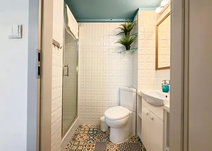 Kosciuszki Lavish With Mezzanine By Bookinghost *